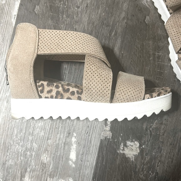 Very G Shoes - Very G Sandals